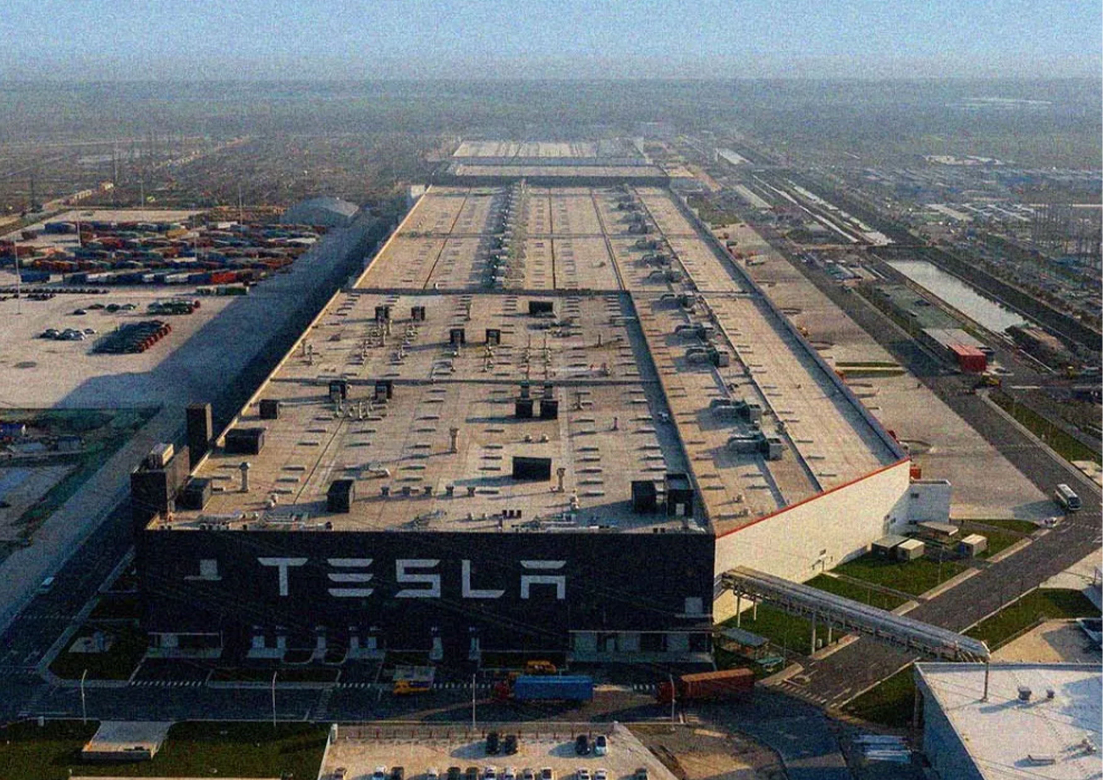 Presione el misterio del proyecto de agua caliente en la fábrica de Shanghai de Tesla.
